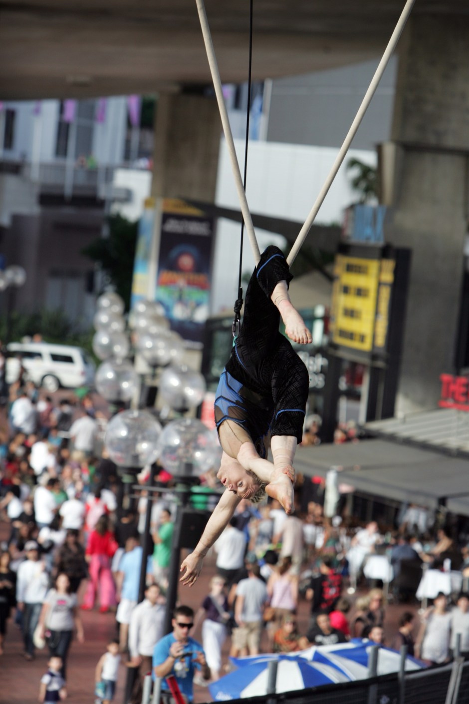 Hoopla Festival 2009